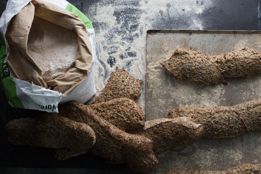 Firmafrokost med friskbagt brød Firmafrokost med friskbagt brød